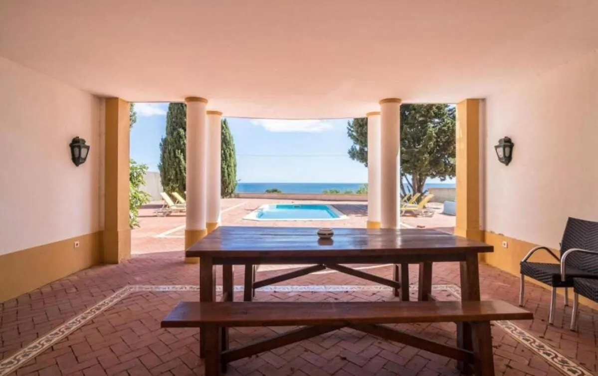 הוילה אלבופיירה Casa Da Vigia - Waking Up In Front Of The Sea וילה